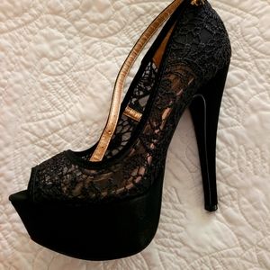 Women's Shoes
